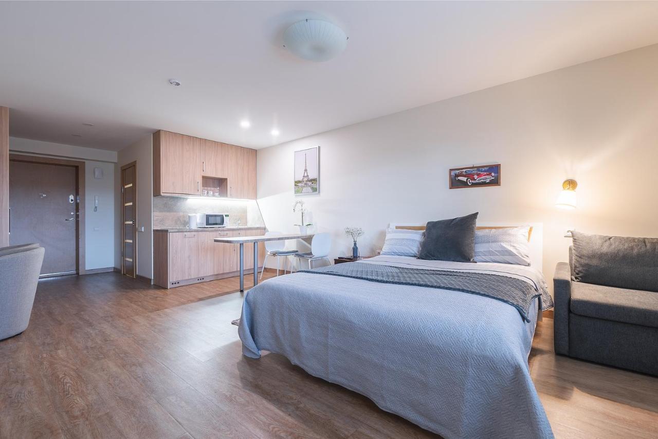 Gyneju Self Check-In Apartments Vilnius Ngoại thất bức ảnh
