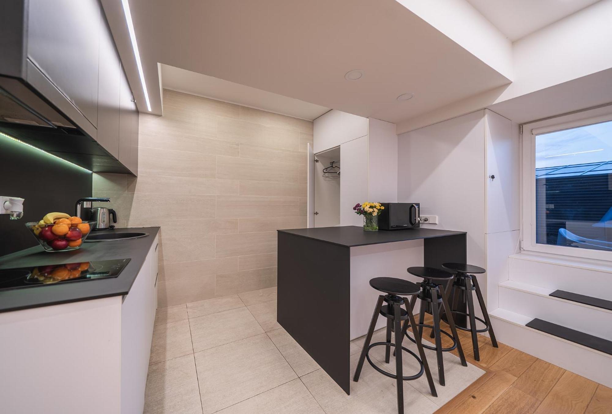 Gyneju Self Check-In Apartments Vilnius Ngoại thất bức ảnh