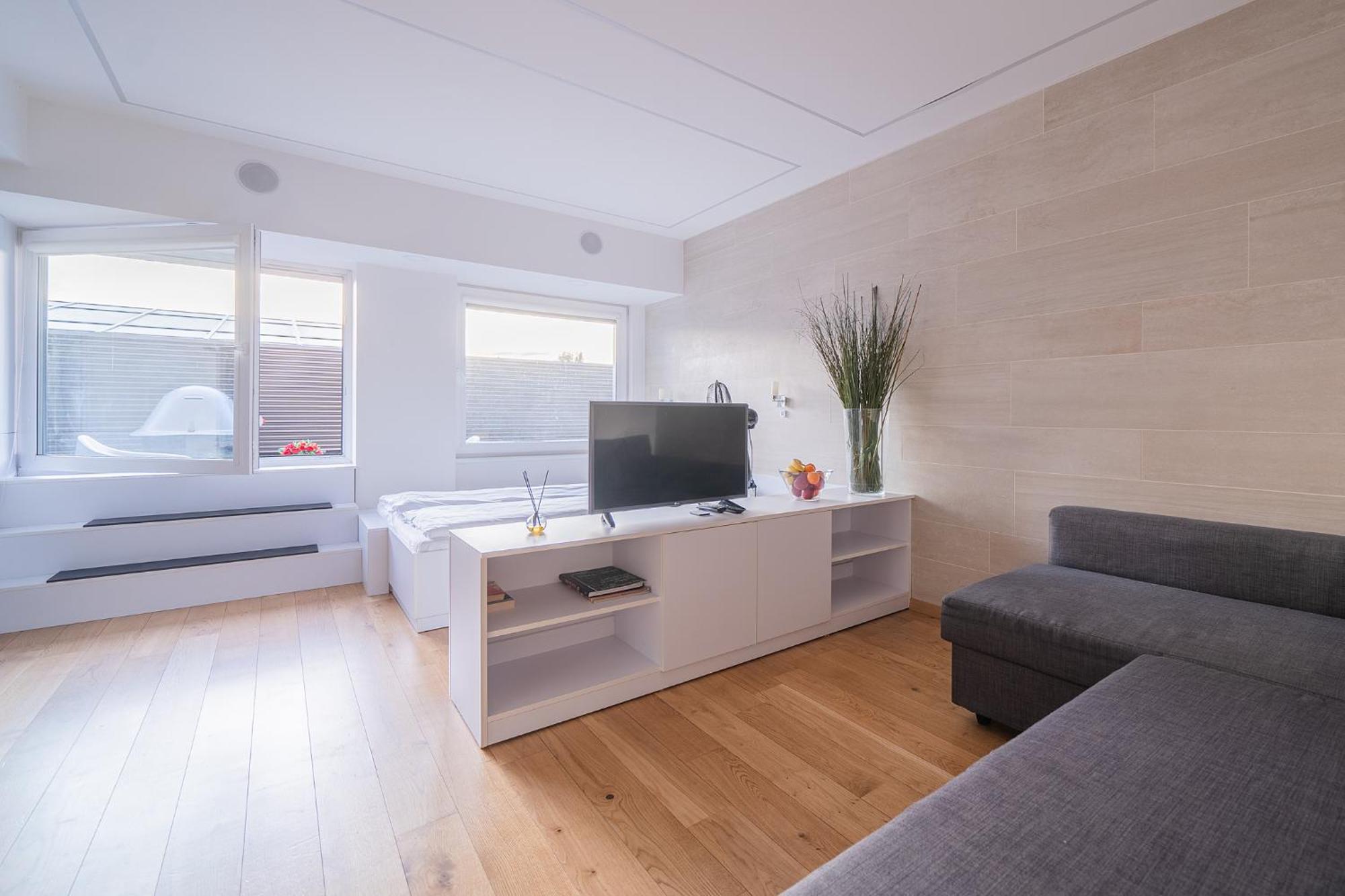 Gyneju Self Check-In Apartments Vilnius Ngoại thất bức ảnh