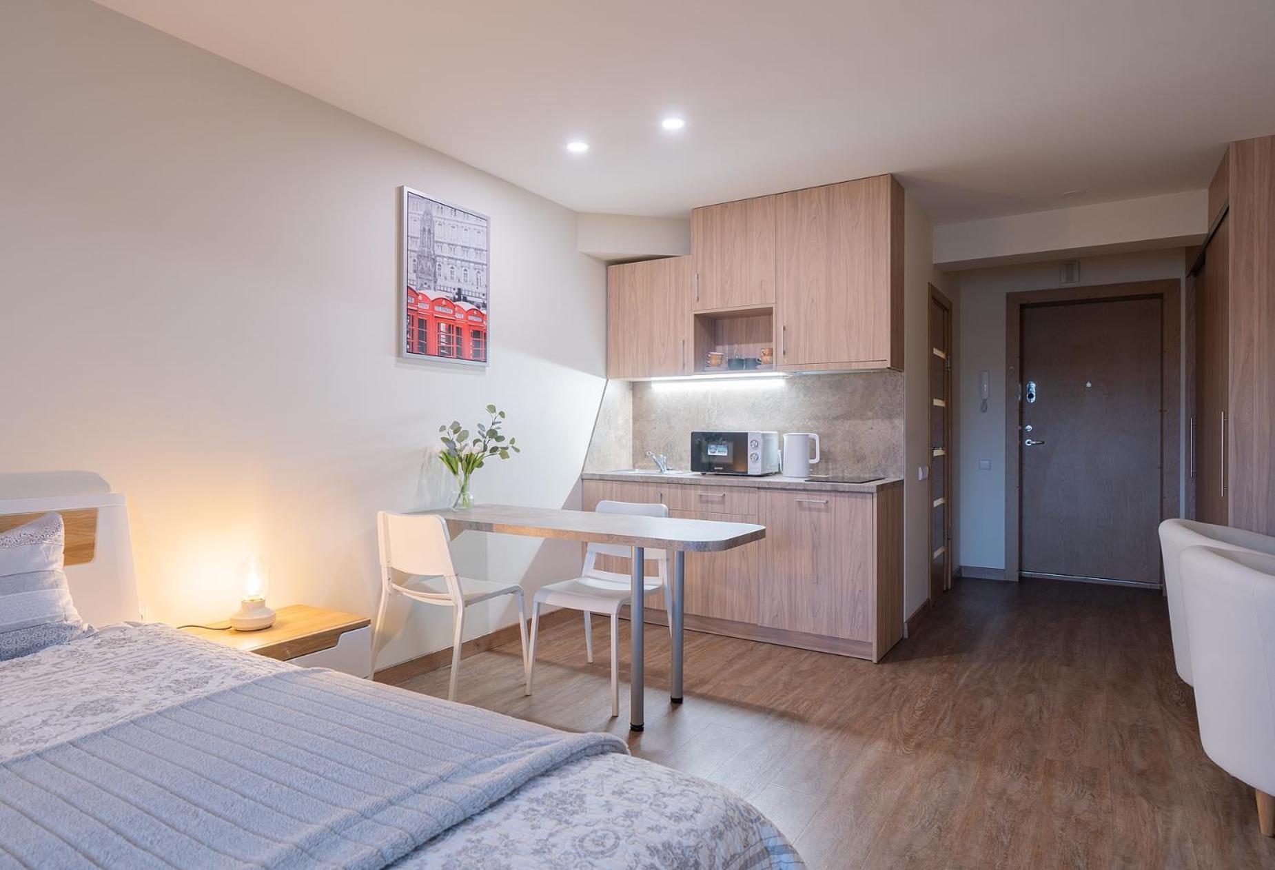 Gyneju Self Check-In Apartments Vilnius Phòng bức ảnh